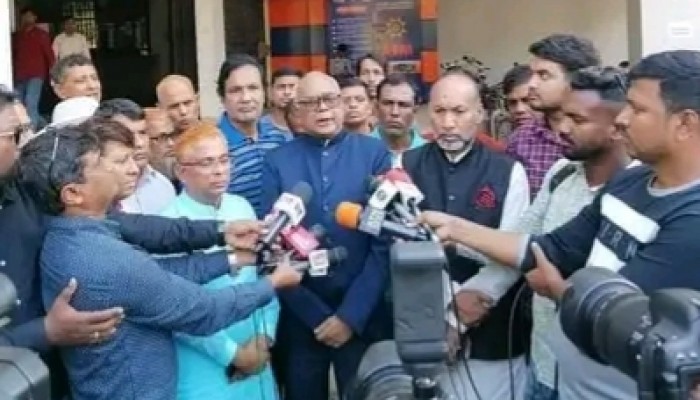 পাবনা - ২ আসনে স্বতন্ত্র প্রার্থী হচ্ছেন সাবেক এমপি মা-মাটি ও নিপীড়িত মানুষের নেতা খন্দকার আজিজুল হক আরজু