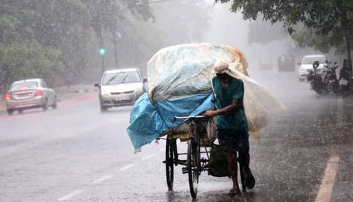 আজ ভারি বর্ষণ হতে পারে যেসব বিভাগে