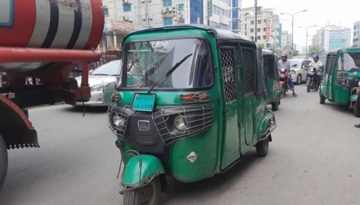 সিএনজিচালিত অটোরিকশায় বসছে ‘ফর হায়ার’ ও ‘হায়ার্ড’ যন্ত্র