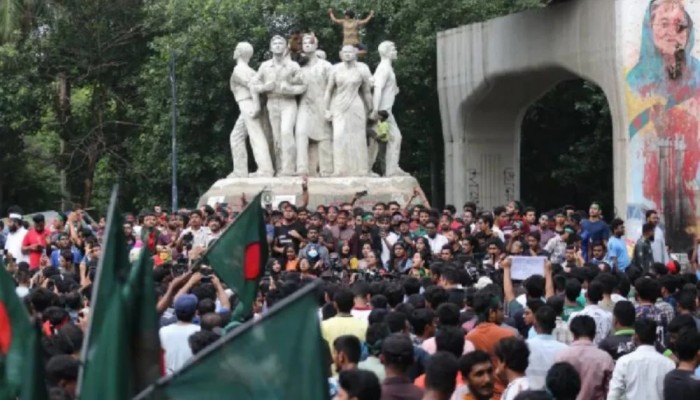 আজ বৈষম্যবিরোধী ছাত্র আন্দোলনের ‘সর্বাত্মক অবস্থান’ কর্মসূচি