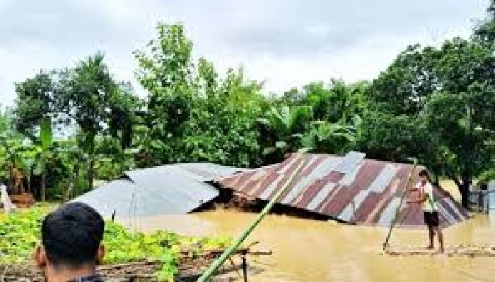 স্মরণকালের ভয়াবহ বন্যা খাগড়াছড়িতে