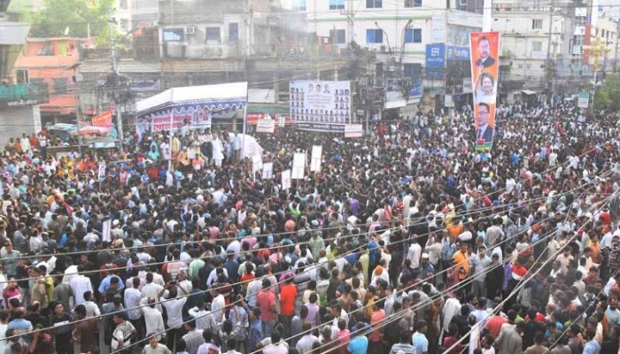 স্বৈরাচার মুক্ত স্বাধীন দেশে প্রানের উচ্ছাসে লাখো বিএনপি নেতাকর্মীদের পদভারে রাজশাহী