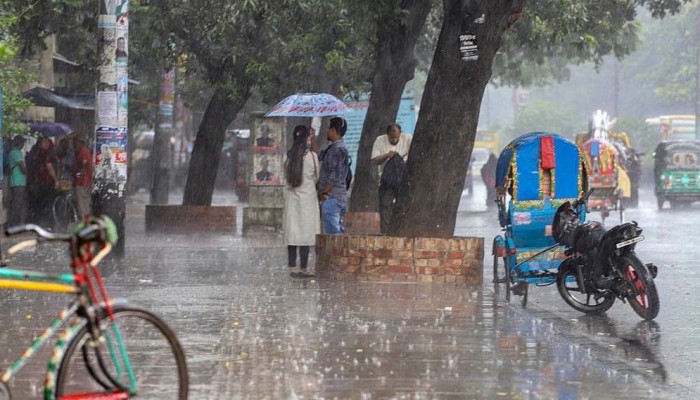 সাগরে লঘুচাপ, আবারো বাড়তে পারে বৃষ্টি