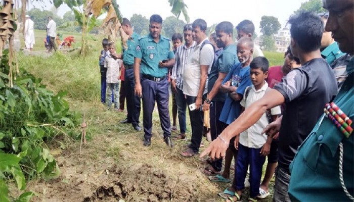 রাজশাহীতে অটো চালকের মরদেহ উদ্ধার, গ্রেপ্তার ৩