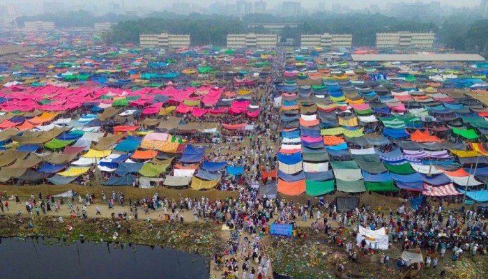 ইজতেমার আখেরি মোনাজাতে মুসল্লিদের ঢল