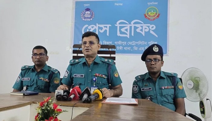 কারাগারে ইমামের মৃত্যু, মধ্য রাতে পুলিশের সংবাদ সম্মেলন