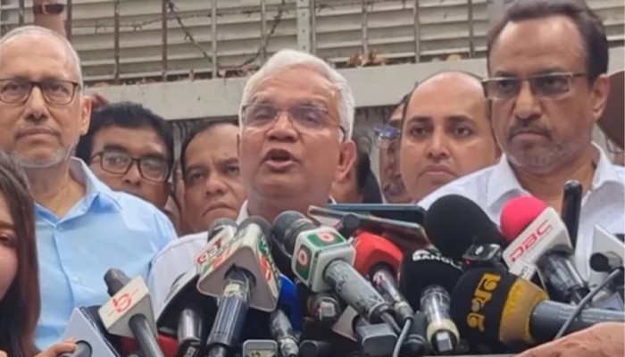 তারেক রহমান দেশে ফিরে নেতৃত্ব দেবেন, সেই দিন আর দূরে নয়: ডা. জাহিদ