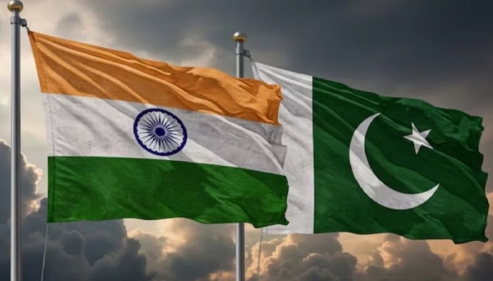 ভারত-পাকিস্তানের পাল্টাপাল্টি কূটনীতিক বহিষ্কার, ২৪ ঘণ্টার মধ্যে দেশ ছাড়ার নির্দেশ