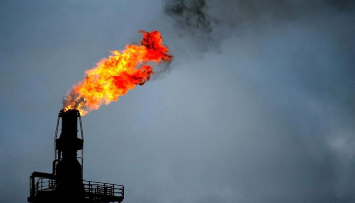 গ্যাসসংকটে উৎপাদন কমেছে ৬০%