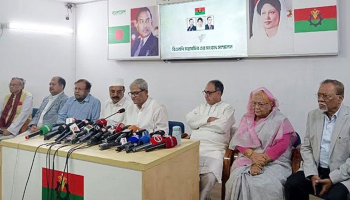 বাংলাদেশকে গণতান্ত্রিক প্রক্রিয়ায় ফেরাতে চীন ইতিবাচক: মির্জা ফখরুল