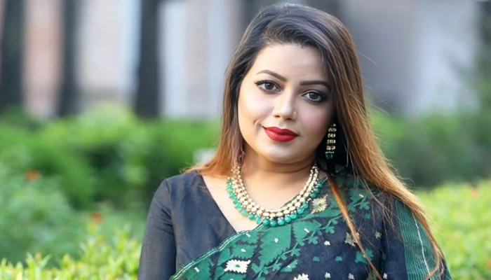 বিচ্ছেদের পর কথা রাখলেন কনা