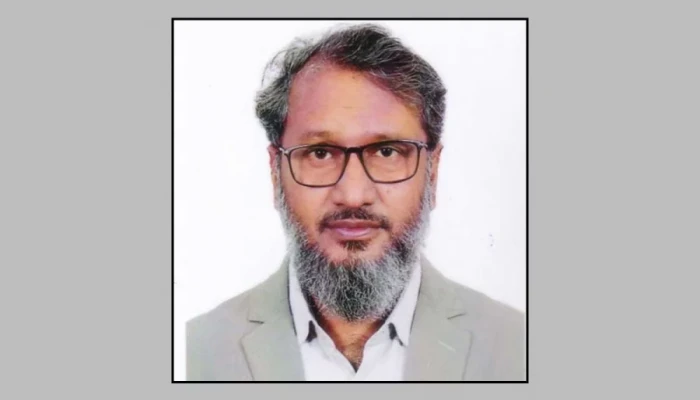 এবার পদত্যাগপত্র জমা দিয়েছেন শিল্পকলার চারুকলা পরিচালক