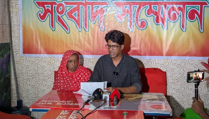 মহিলাদলের প্রভাব খাটিয়ে ব্যবসা প্রতিষ্ঠান দখলের অভিযোগ