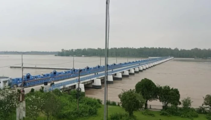 তিস্তার পানি বেড়ে তলিয়েছে ফসলের ক্ষেত, বন্যার আশঙ্কা