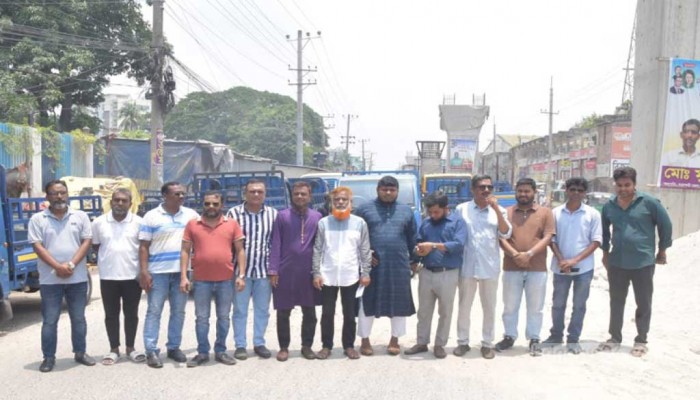 ‘বিল বকেয়া’: রাজশাহী সিটির কাজ বন্ধের ঘোষণা ঠিকাদারদের