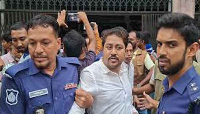 বরগুনায় বিএনপির কার্যালয় ভাঙচুর ১২ আইনজীবী কারাগারে