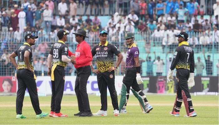 শান্তর গোল্ডেন ডাক, সাব্বির-মাহফিজুলের ব্যাটে ঝড়