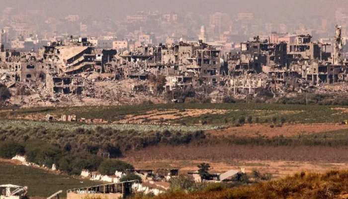 ইসরায়েলি হামলায় সাংবাদিকসহ নিহত আরও ৫১ ফিলিস্তিনি