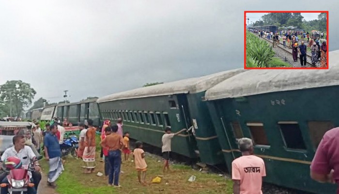 রংপুরে পদ্মরাগের ৫ বগি লাইনচ্যুত, ট্রেন চলাচল বন্ধ