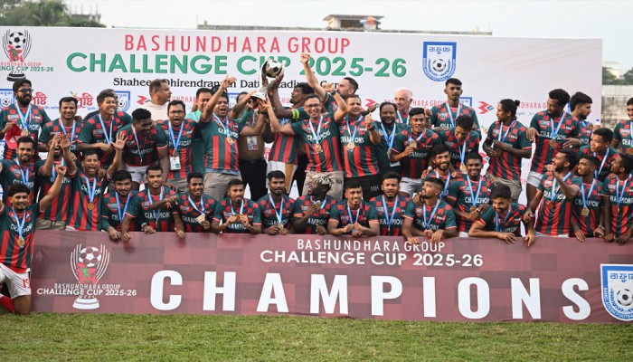 আট মৌসুমে ১৪ শিরোপা বসুন্ধরা কিংসের