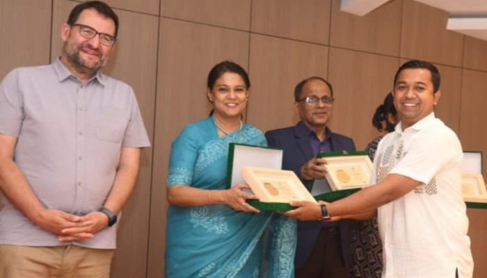 ভ্রান্ত পরিবেশ ছাড়পত্র কোনোভাবেই গ্রহণযোগ্য নয় : রিজওয়ানা