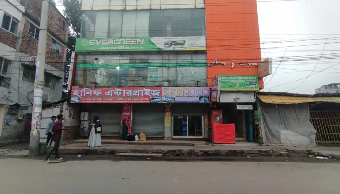 রাজশাহীতে আজও চলছে বাস ধর্মঘট
