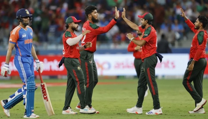 বাংলাদেশকে ১৬৯ রানের টার্গেট দিল ভারত