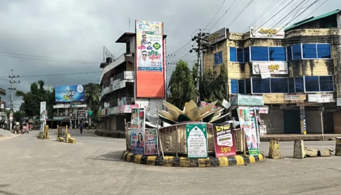 ১৪৪ ধারা-অবরোধে থমথমে খাগড়াছড়ি