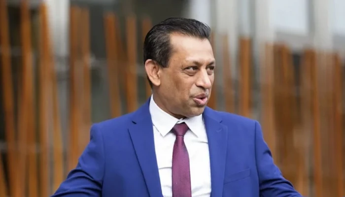 বাংলাদেশি বংশোদ্ভূত স্ক‌টিশ এম‌পিকে দল থেকে বরখাস্ত