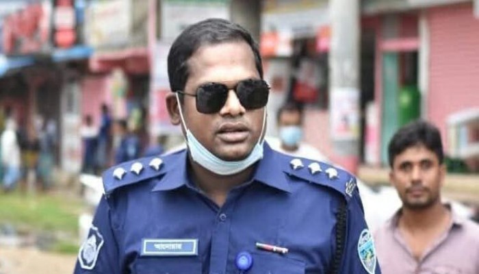 নরসিংদীতে চাঁদাবাজি বন্ধে অভিযানে এএসপি শামিম আনোয়ারের ওপর হামলা