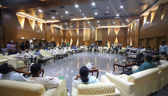 দলগুলোর সঙ্গে কাল আবার আলোচনায় বসছে ঐকমত্য কমিশন