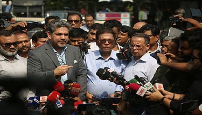 বিমানবন্দরে আগুনে ক্ষয়ক্ষতির পরিমাণ ১০০ কোটি টাকার বেশি,