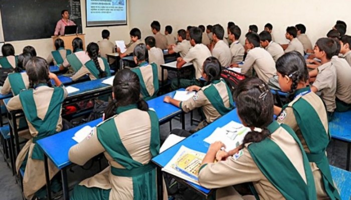 স্কুল-কলেজে শনিবারও ক্লাশ, চলবে কতদিন