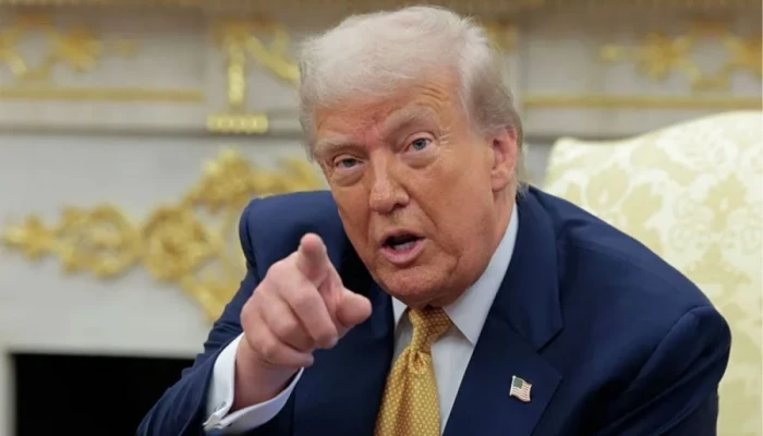 কানাডার সঙ্গে বাণিজ্য আলোচনা বন্ধের ঘোষণা ট্রাম্পের