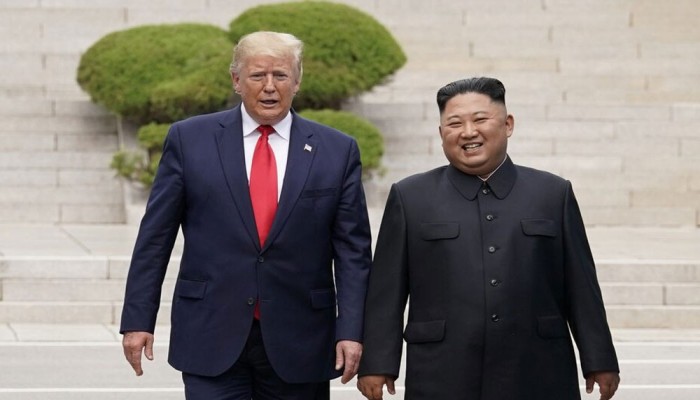 কোনো এক সময়ে কিমের সঙ্গে দেখা করতে চান ট্রাম্প