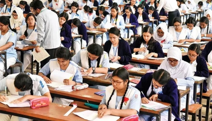 নবমে বিভাগবিহীন, দশমে বিভাগের ধাক্কা