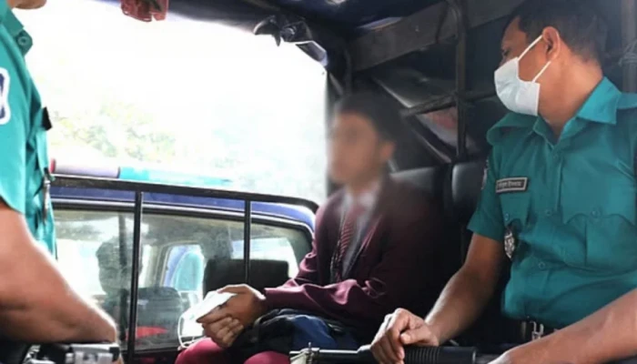 নিষিদ্ধ ছাত্রলীগ সন্দেহে ধানমন্ডি ৩২ থেকে এক কিশোর আটক