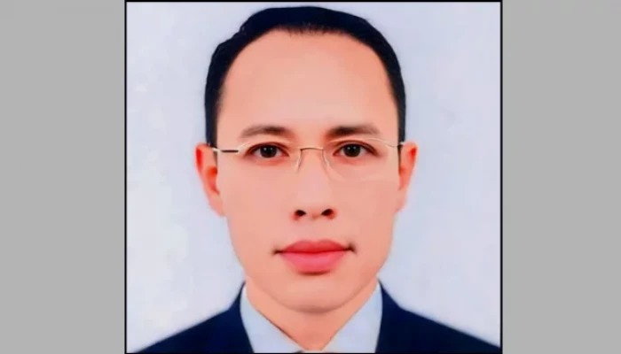 যোগদানের আগেই বদলি বরগুনার ডিসি