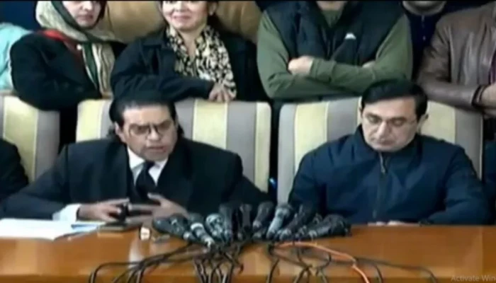 ইমরান খানকে ‘জাতীয় নিরাপত্তা হুমকি’ বলা হাস্যকর: পিটিআই