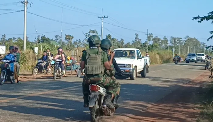 ভেস্তে যাচ্ছে ট্রাম্পের শান্তি পরিকল্পনা, কম্বোডিয়ায় বিমান হামলা থাইল্যান্ডের