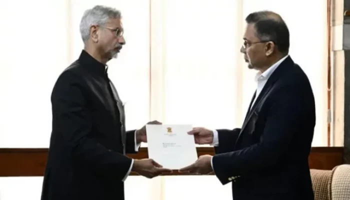 প্রধান উপদেষ্টার সঙ্গে ভারতের পররাষ্ট্রমন্ত্রীর সাক্ষাৎ হলো না কেন?