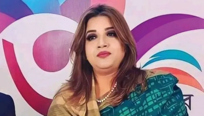 নির্বাচনের আগে মার্কিন নাগরিকত্ব ছেড়েছেন শামা ওবায়েদ