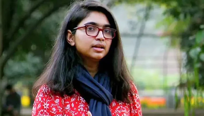 ঢাকা-৯ আসনে ফুটবল প্রতীকে নির্বাচন করতে চান তাসনিম জারা