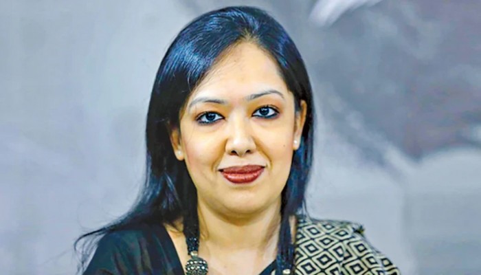 ম্যাজিস্ট্রেটের সঙ্গে বাকবিতণ্ডা, রুমিন ফারহানাকে শোকজ