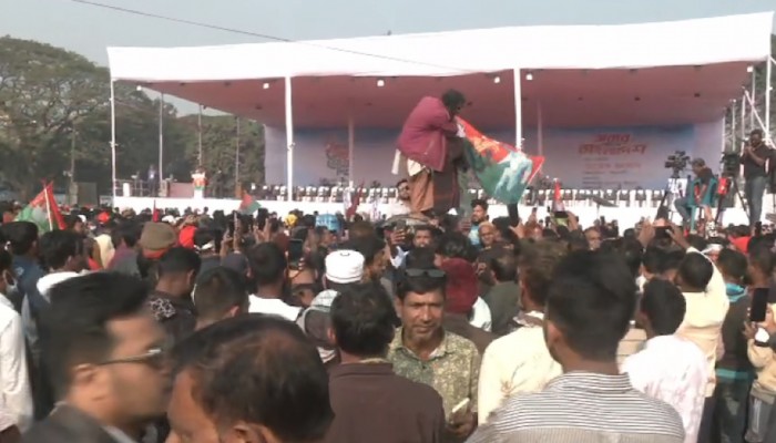 চট্টগ্রামের পলোগ্রাউন্ডে জড়ো হচ্ছেন বিএনপি নেতাকর্মীরা