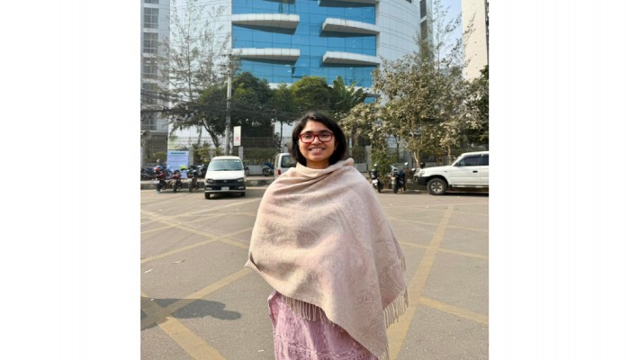 ভোট চাইতে মানুষের দ্বারে দ্বারে তাসনিম জারা