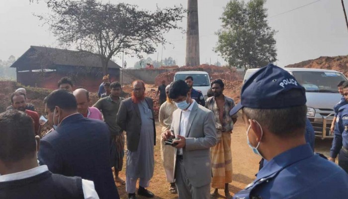 শেরপুরে পাঁচ ইটভাটা বন্ধ, ২০ লাখ টাকা জরিমানা