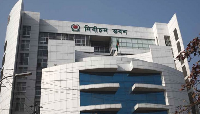 নির্বাচনী মাঠে নিরাপত্তা শঙ্কা, গানম্যানের আবেদন প্রার্থীদের