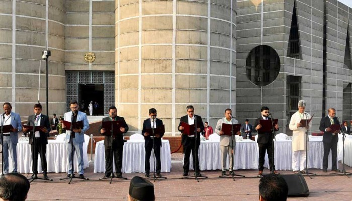 সবচেয়ে বেশি ও কম মন্ত্রী পেল কোন বিভাগ?