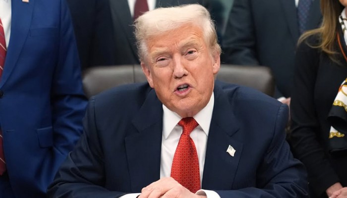 প্রয়োজনে ইরানে স্থলবাহিনী পাঠানোর ইঙ্গিত ট্রাম্পের